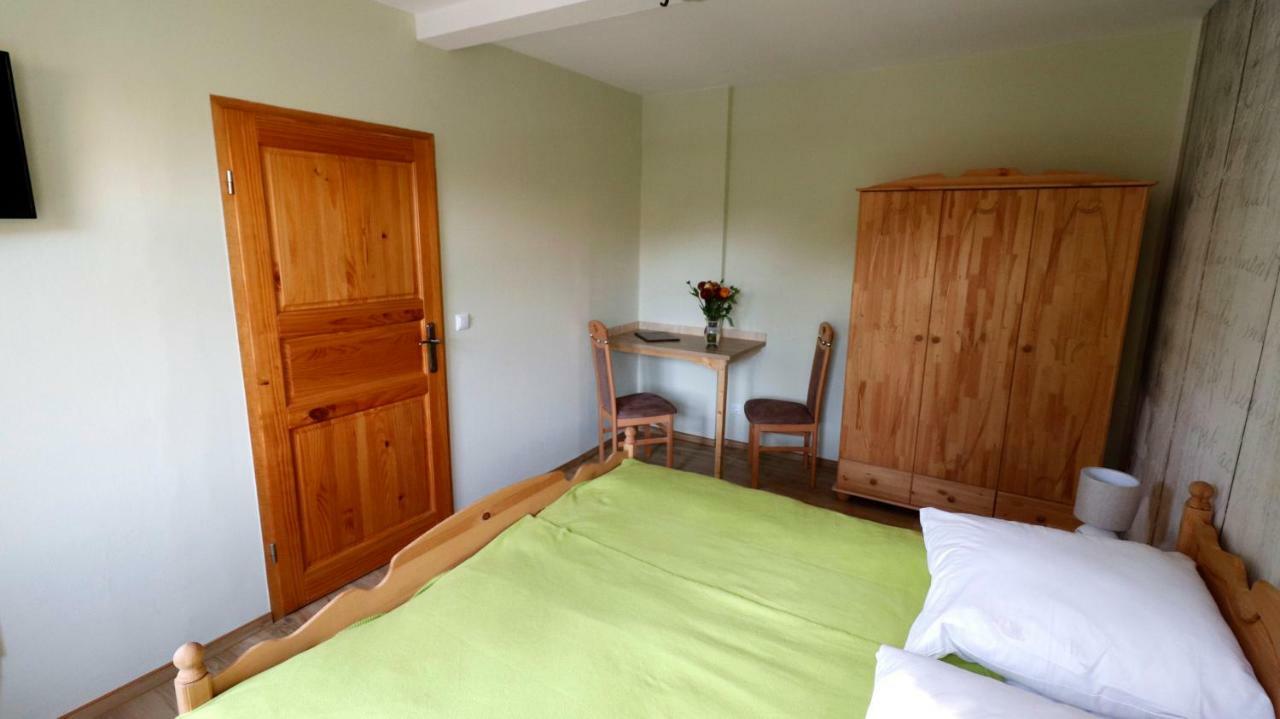 Ferienwohnung Zum Rotem Karpfen Erfurt Buitenkant foto